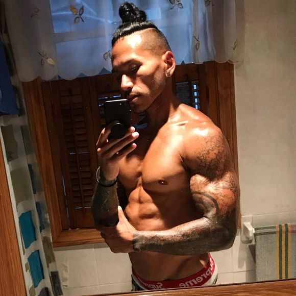 Meet your Posher, Brian - Picture 1 of 1